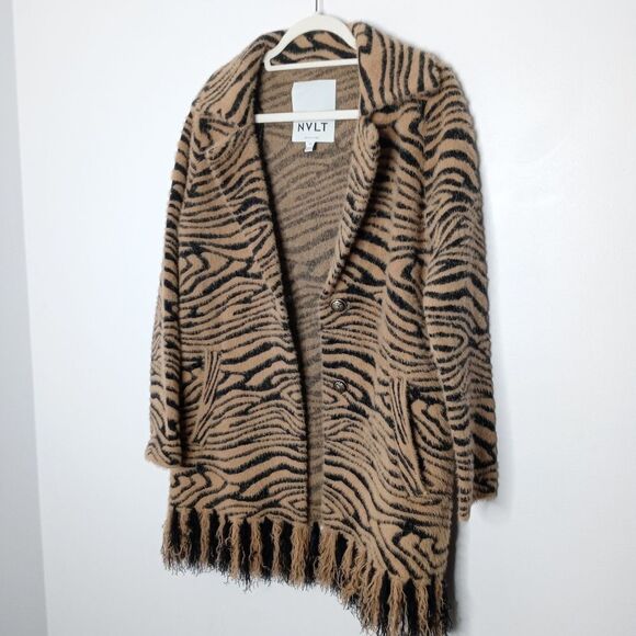 NVLT Tiger-Pattern Faux Fur Coat size small - Picture 4 of 9